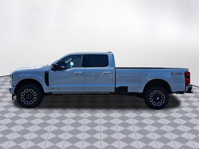 2025 Ford F-350 SD Platinum