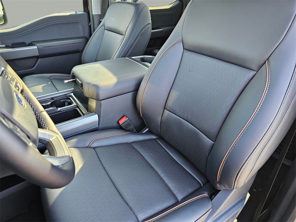 2026 Ford F-350 SD Lariat