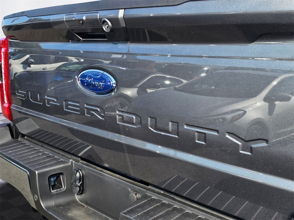 2026 Ford F-350 SD Lariat