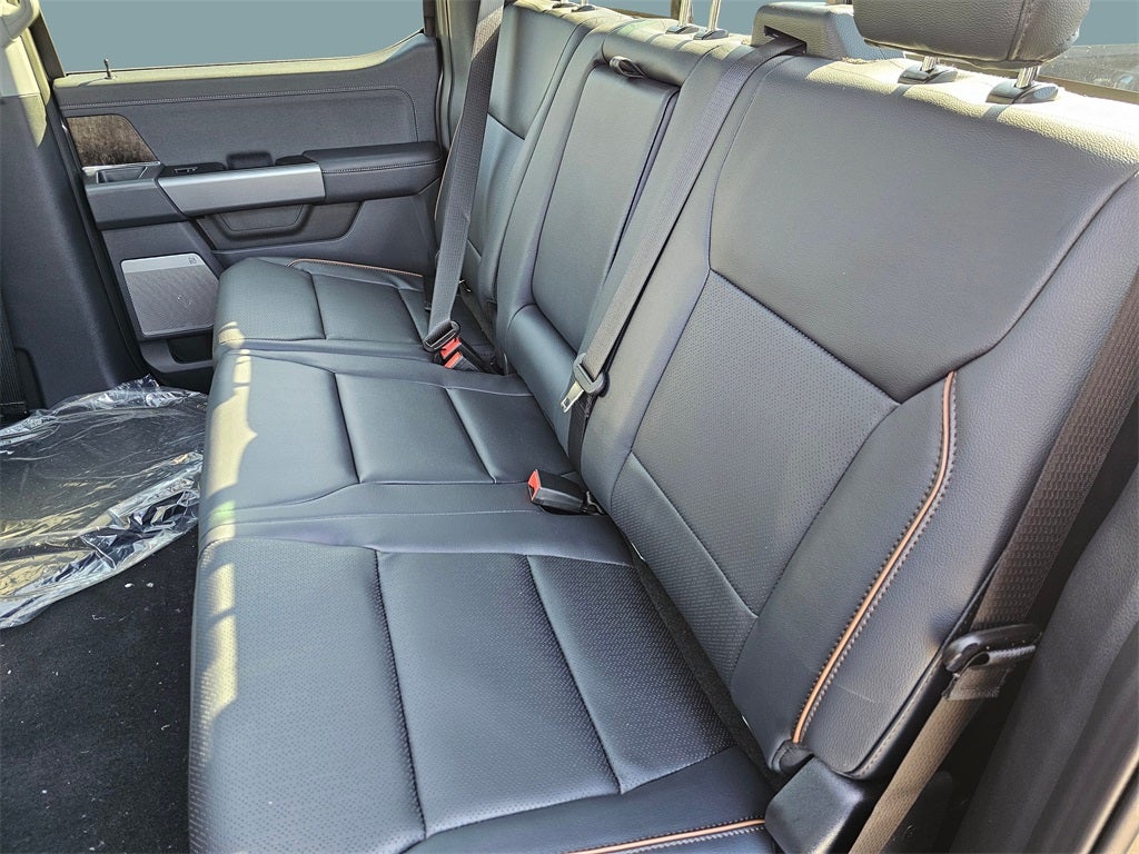 2026 Ford F-350 SD Lariat