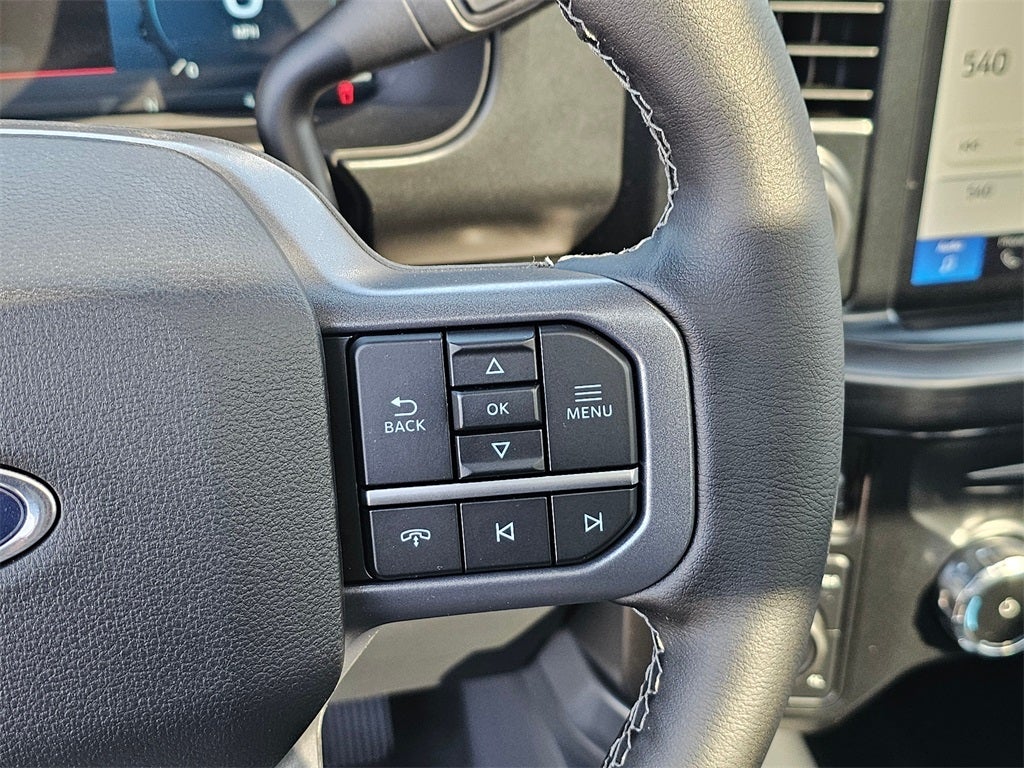 2026 Ford F-350 SD Lariat