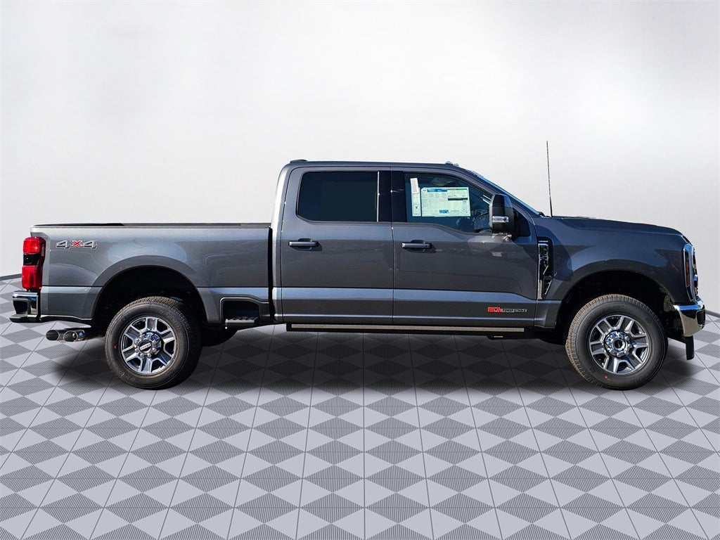 2026 Ford F-350 SD Lariat