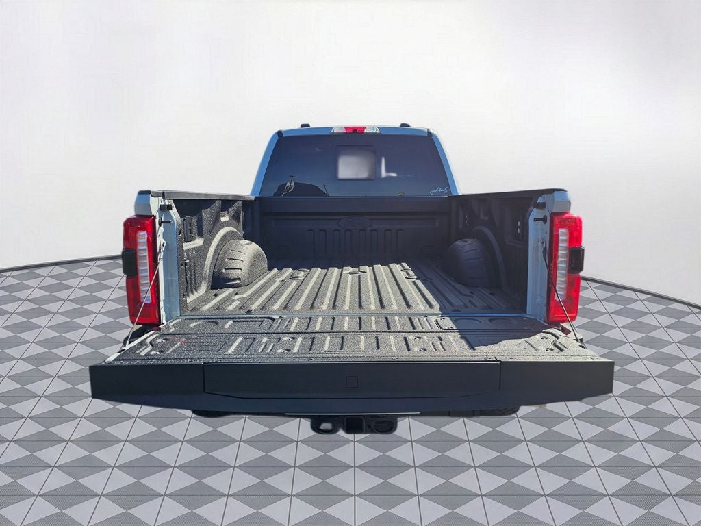 2026 Ford F-350 SD Lariat