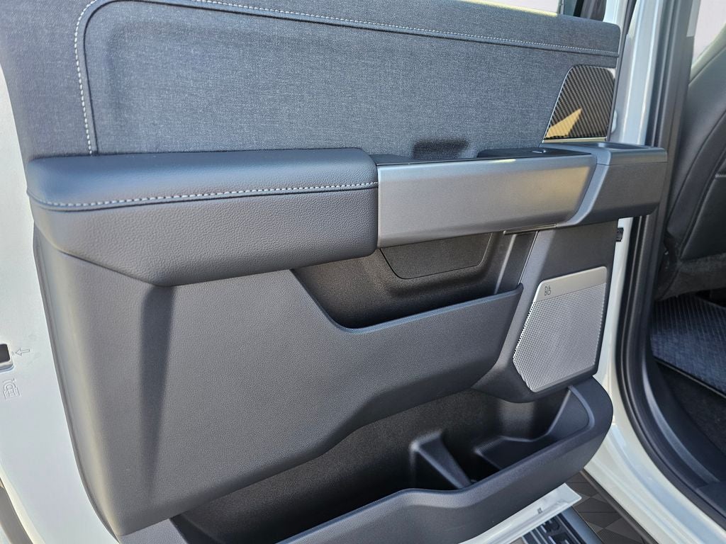 2026 Ford F-350 SD Lariat