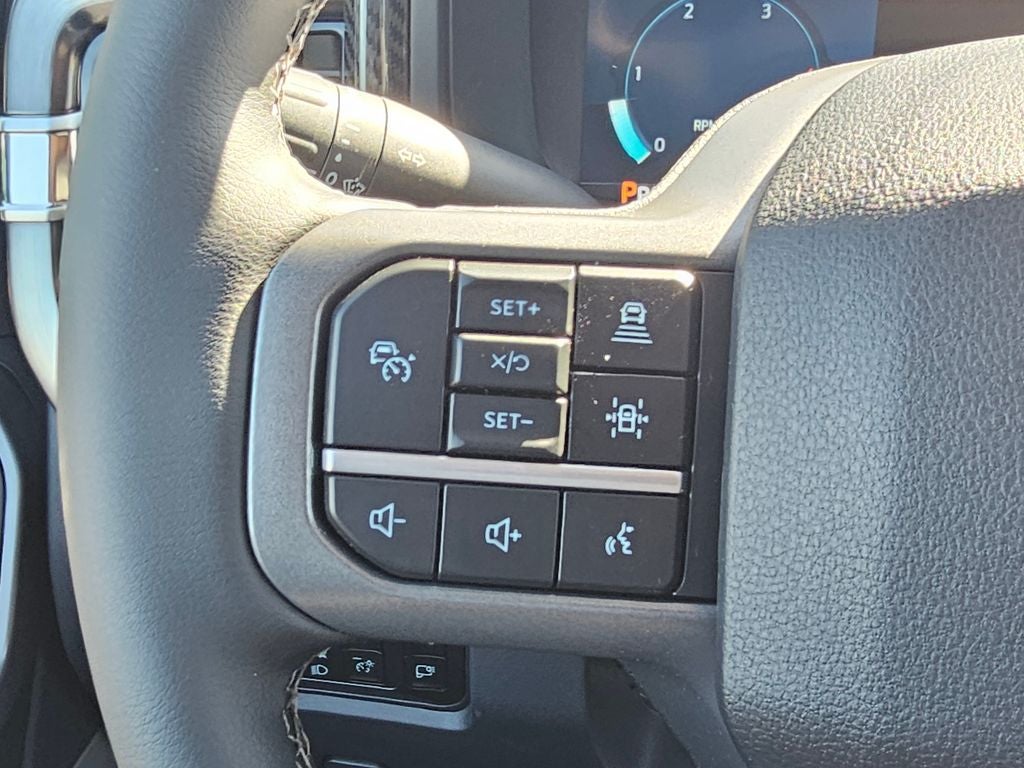 2026 Ford F-350 SD Lariat