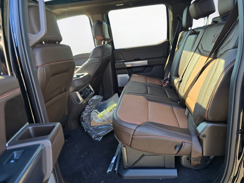 2027 Ford F-350 SD King Ranch