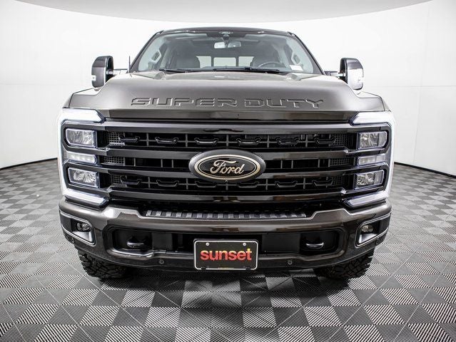 2024 Ford F-350 SD Lariat TREMOR