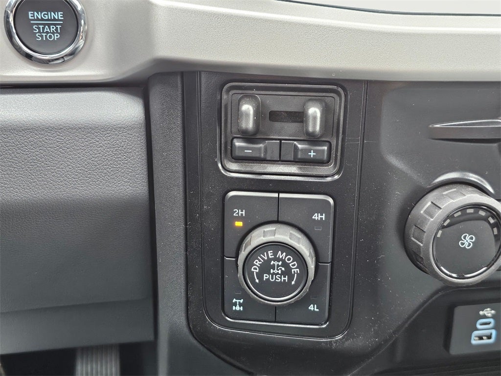 2025 Ford F-350 SD XLT