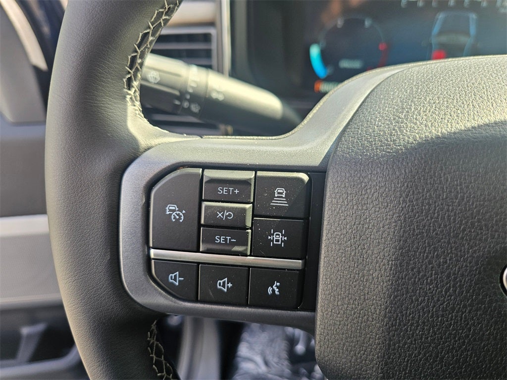 2025 Ford F-350 SD Lariat