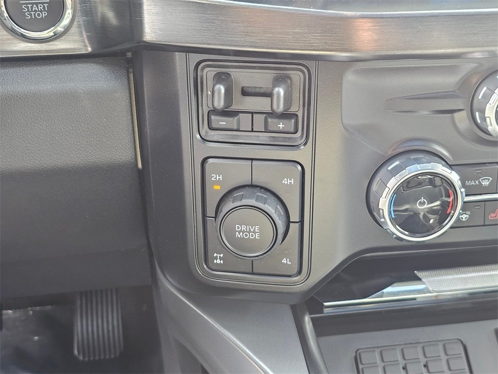 2025 Ford F-350 SD Lariat