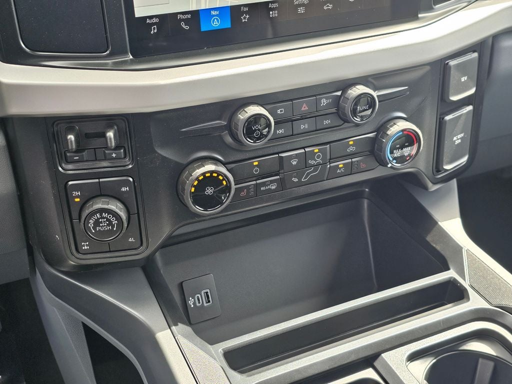 2026 Ford F-350 SD XLT TREMOR