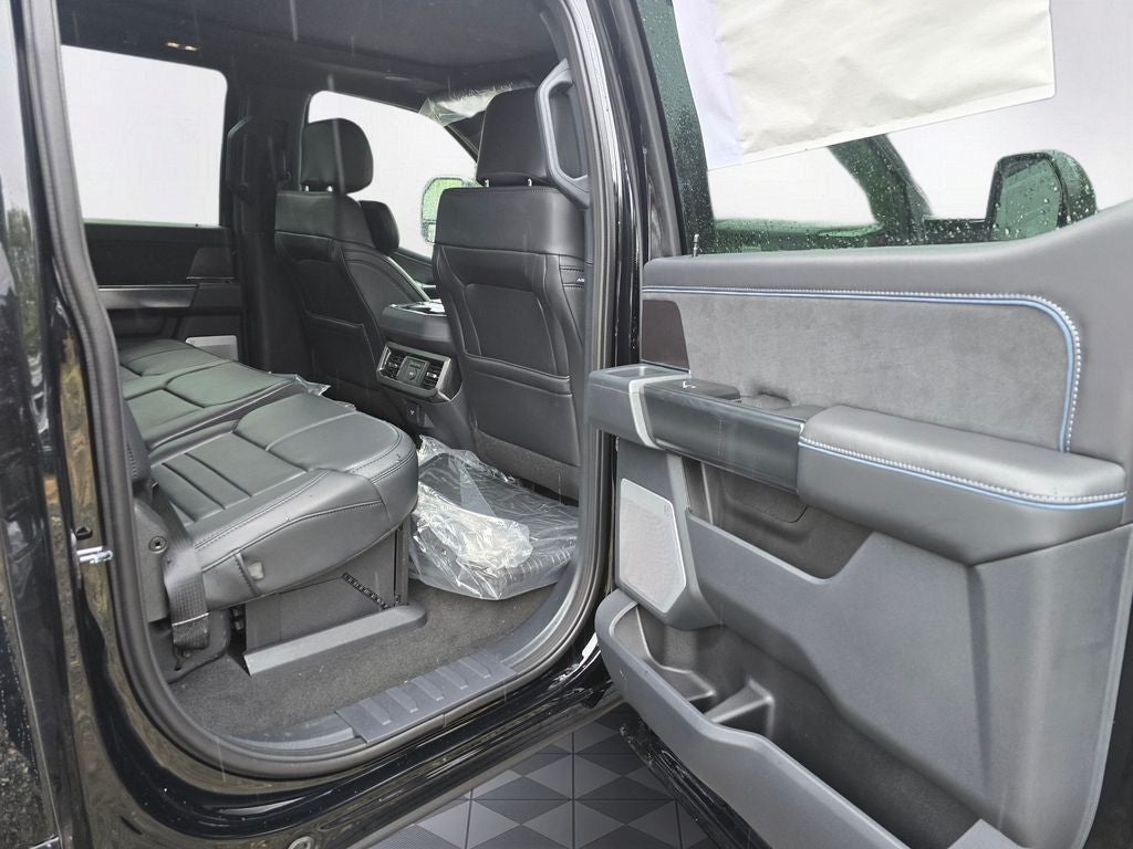 2026 Ford F-350 SD Platinum