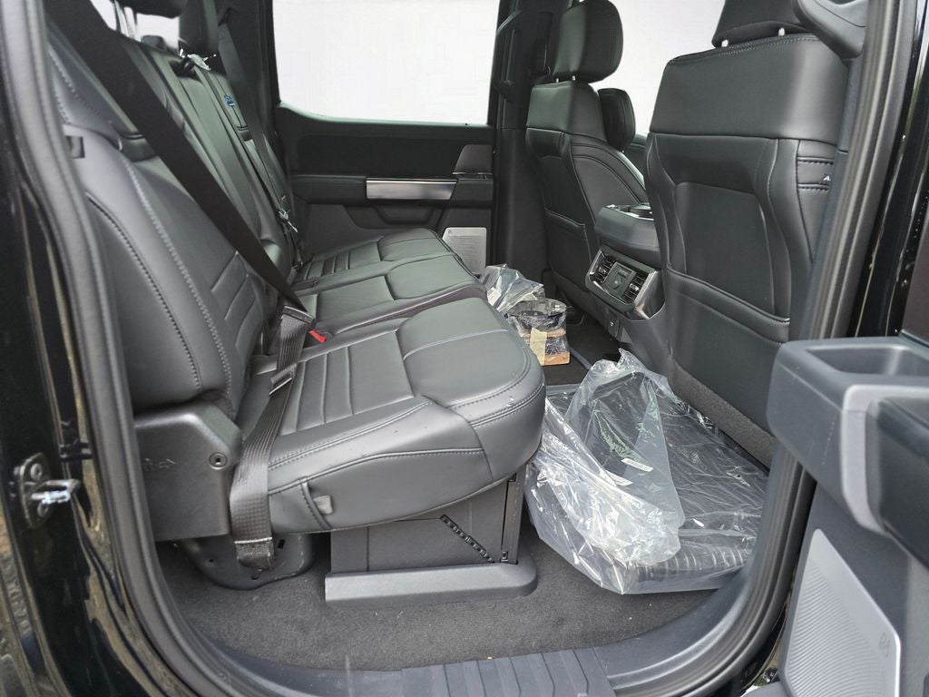 2026 Ford F-350 SD Platinum