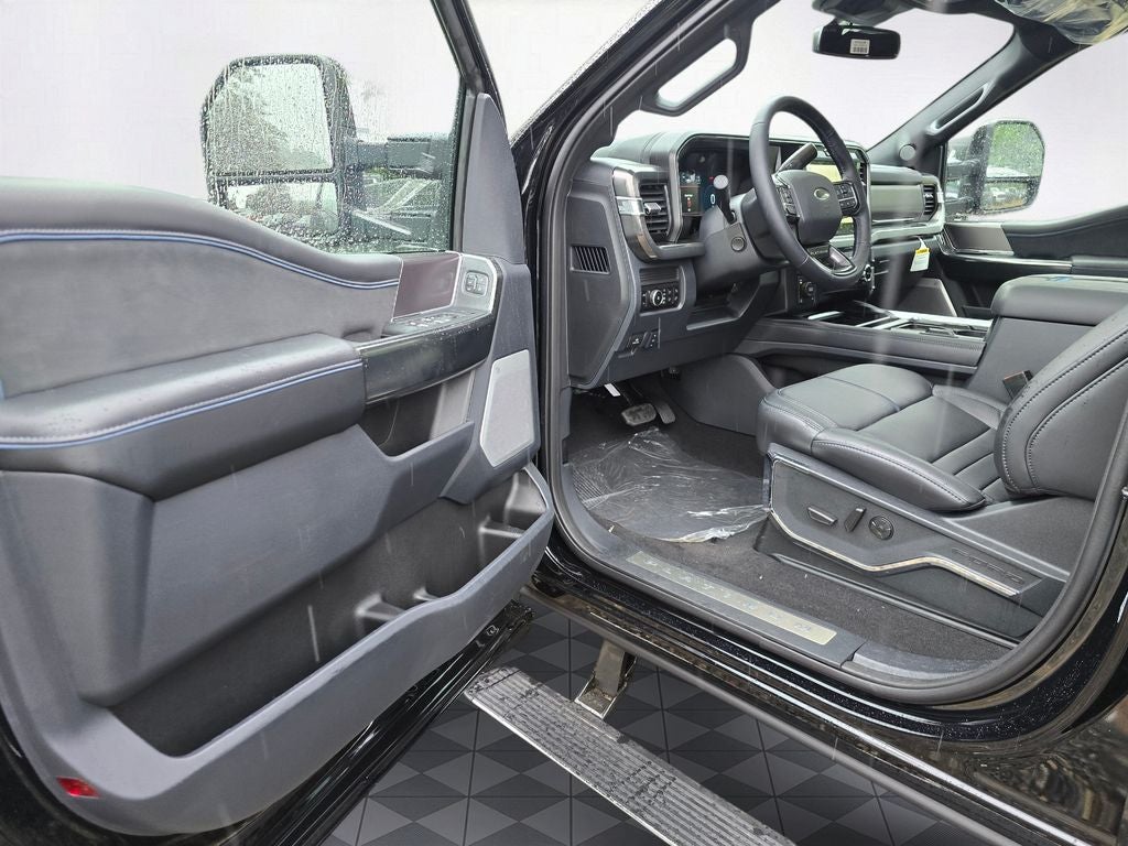 2026 Ford F-350 SD Platinum