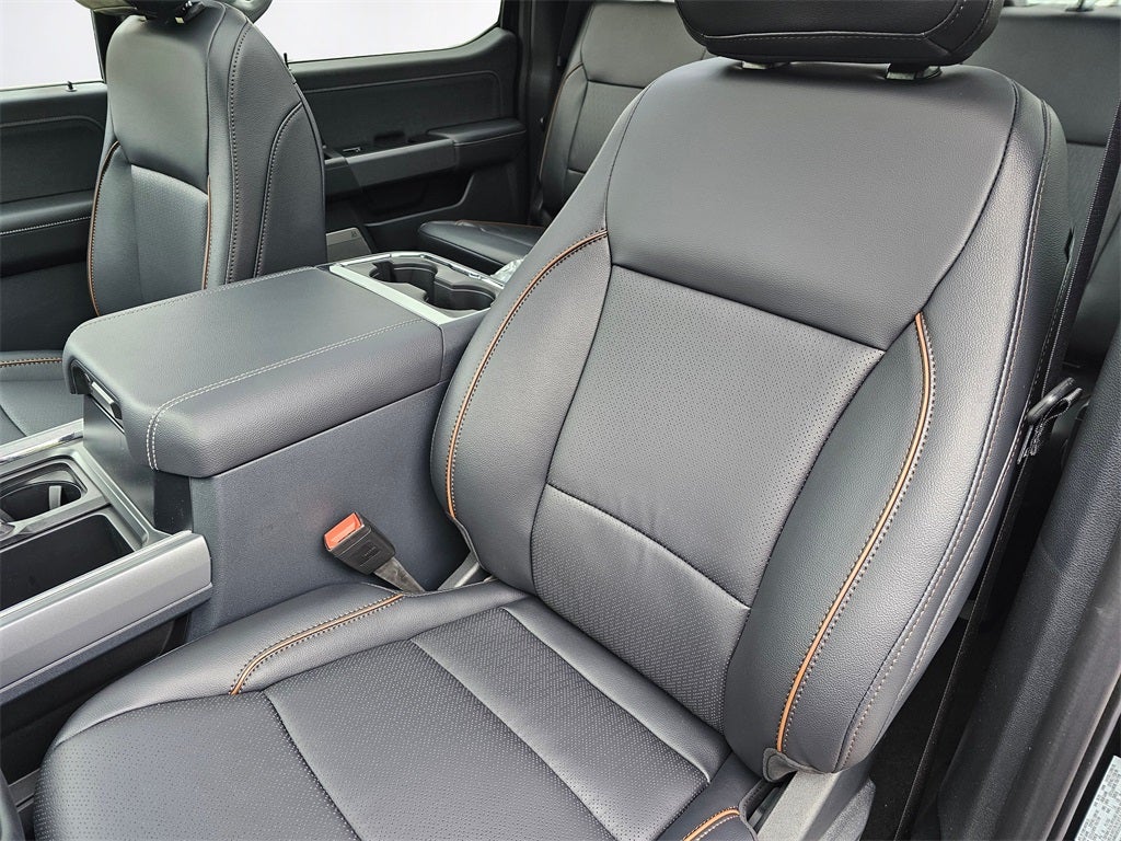 2025 Ford F-350 SD Lariat