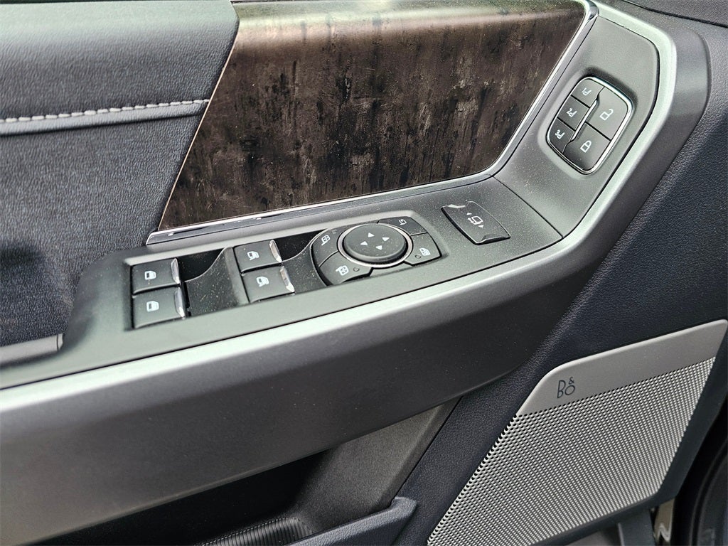 2025 Ford F-350 SD Lariat