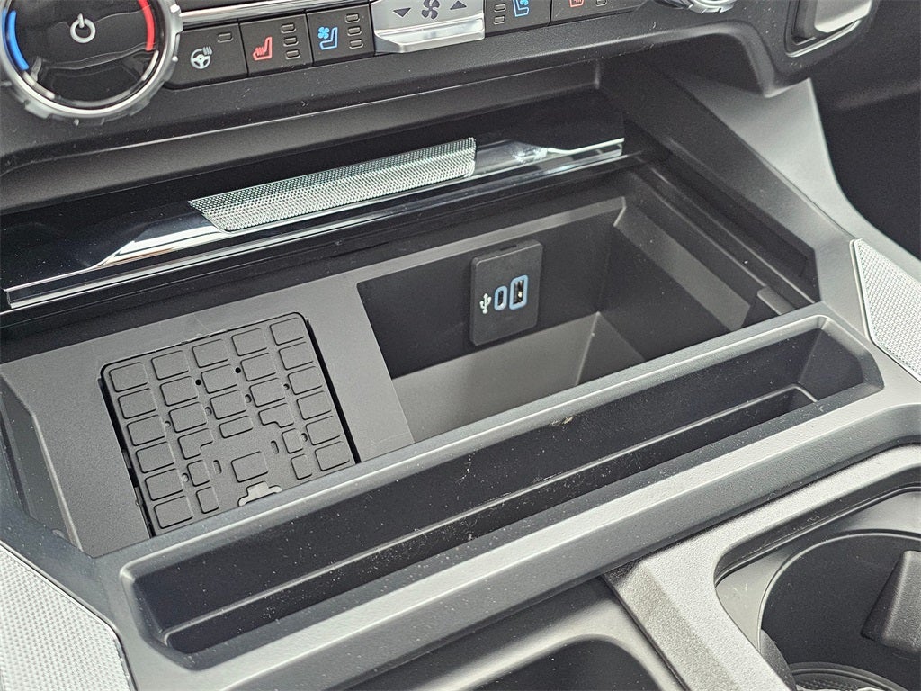 2025 Ford F-350 SD Lariat