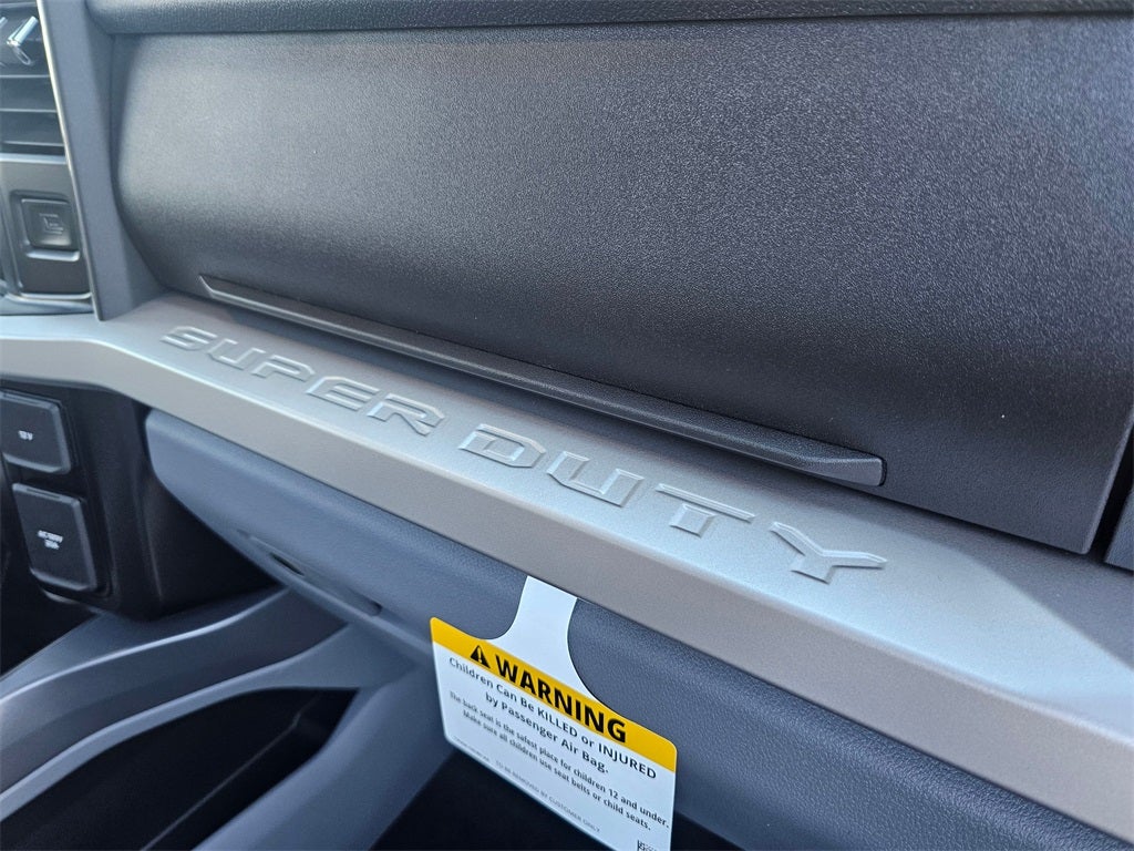 2025 Ford F-350 SD XLT