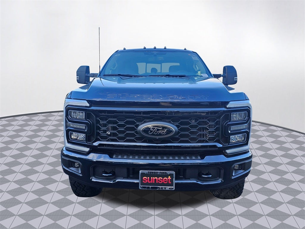 2025 Ford F-350 SD XLT