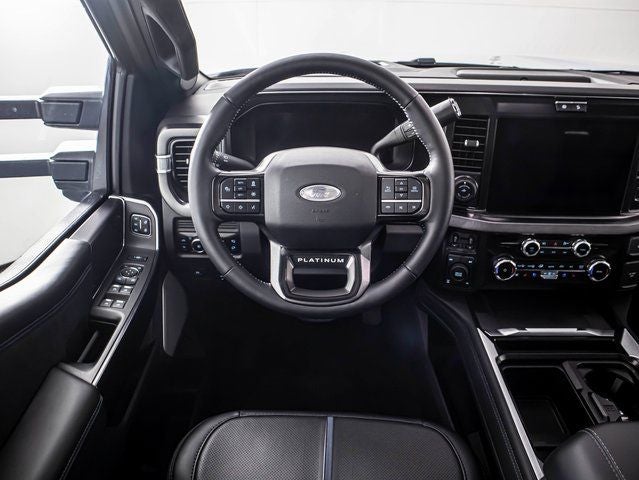 2026 Ford F-350 SD Platinum