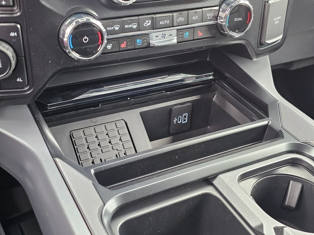 2026 Ford F-350 SD Lariat