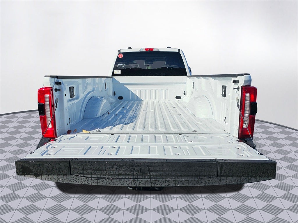 2026 Ford F-350 SD Lariat