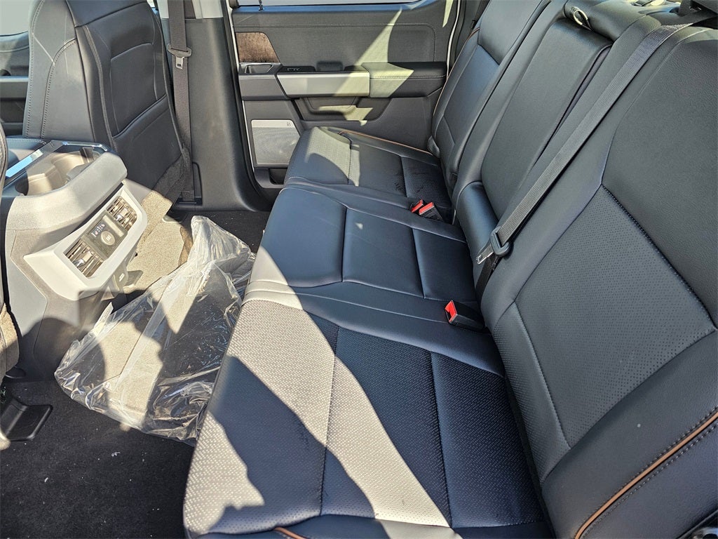 2026 Ford F-350 SD Lariat