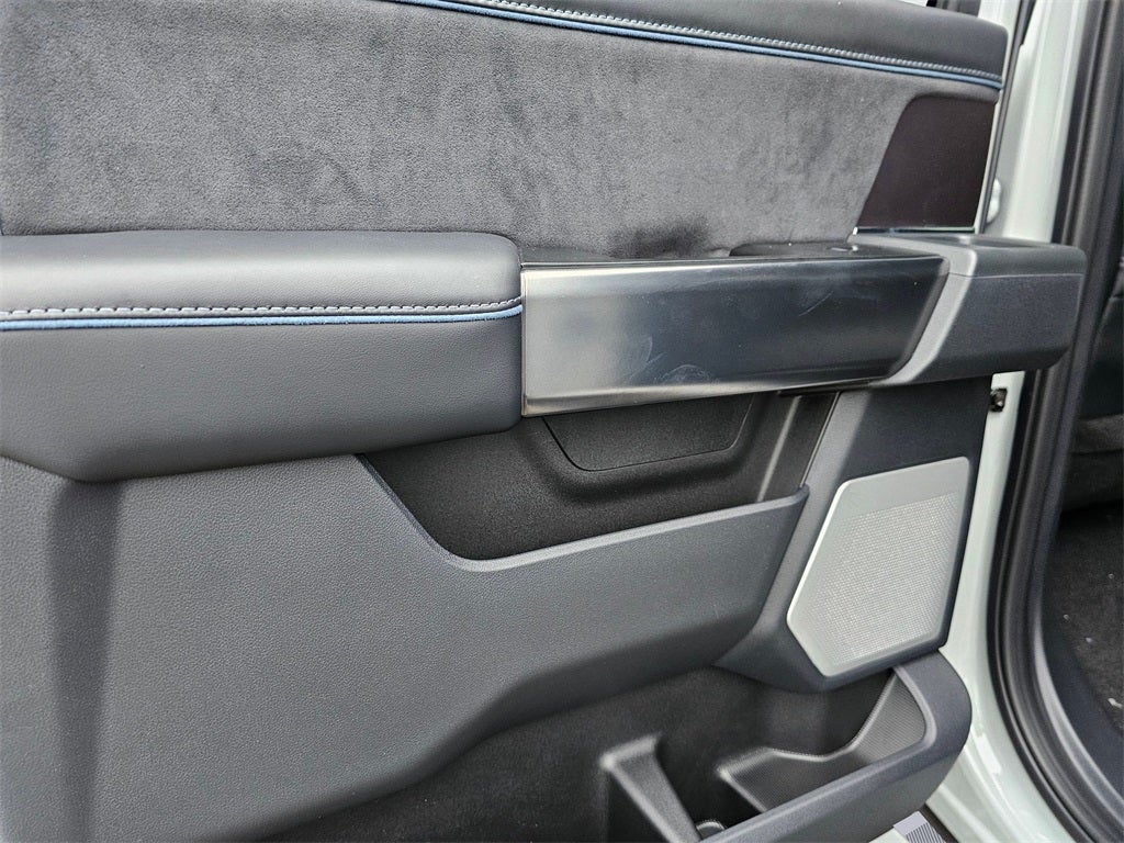 2026 Ford F-350 SD Platinum