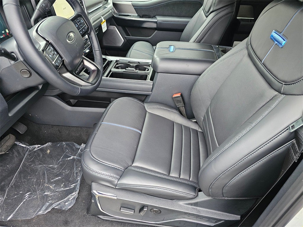 2026 Ford F-350 SD Platinum