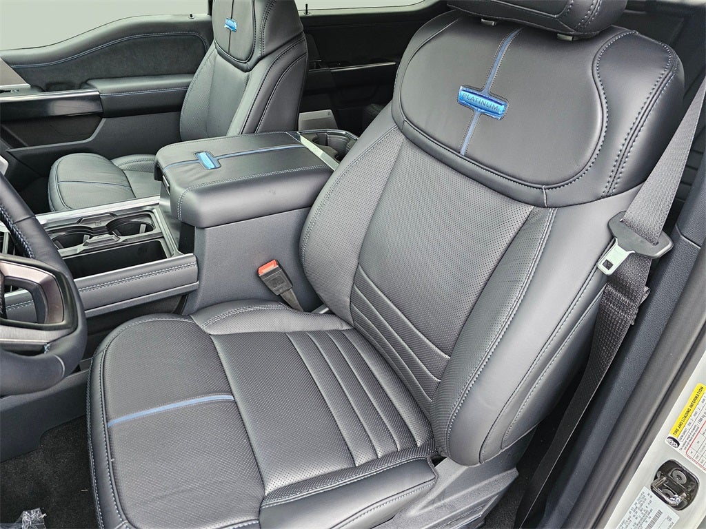 2026 Ford F-350 SD Platinum