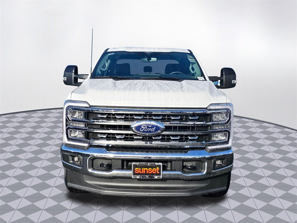 2025 Ford F-350 SD Lariat