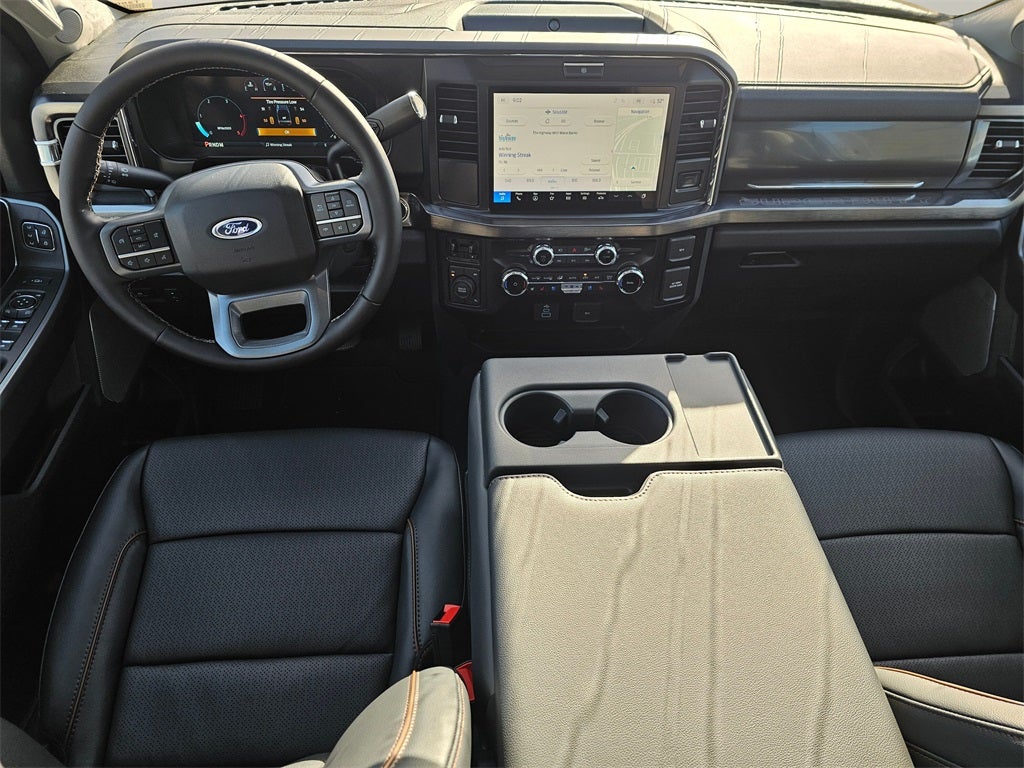 2025 Ford F-350 SD Lariat