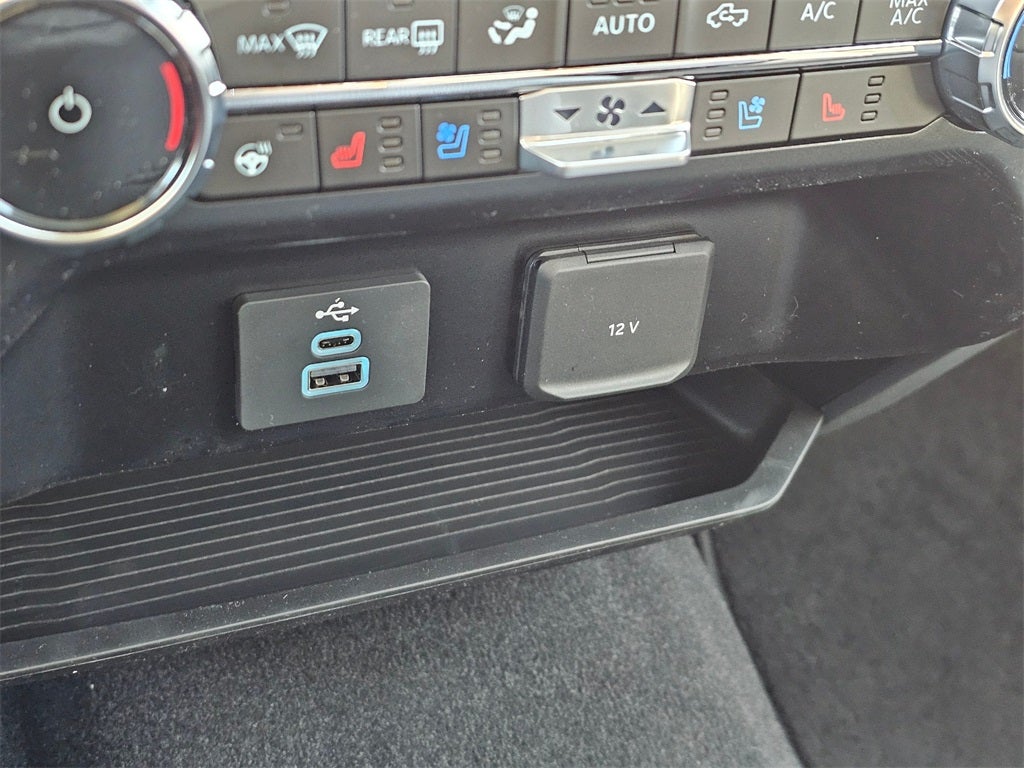 2025 Ford F-350 SD Lariat