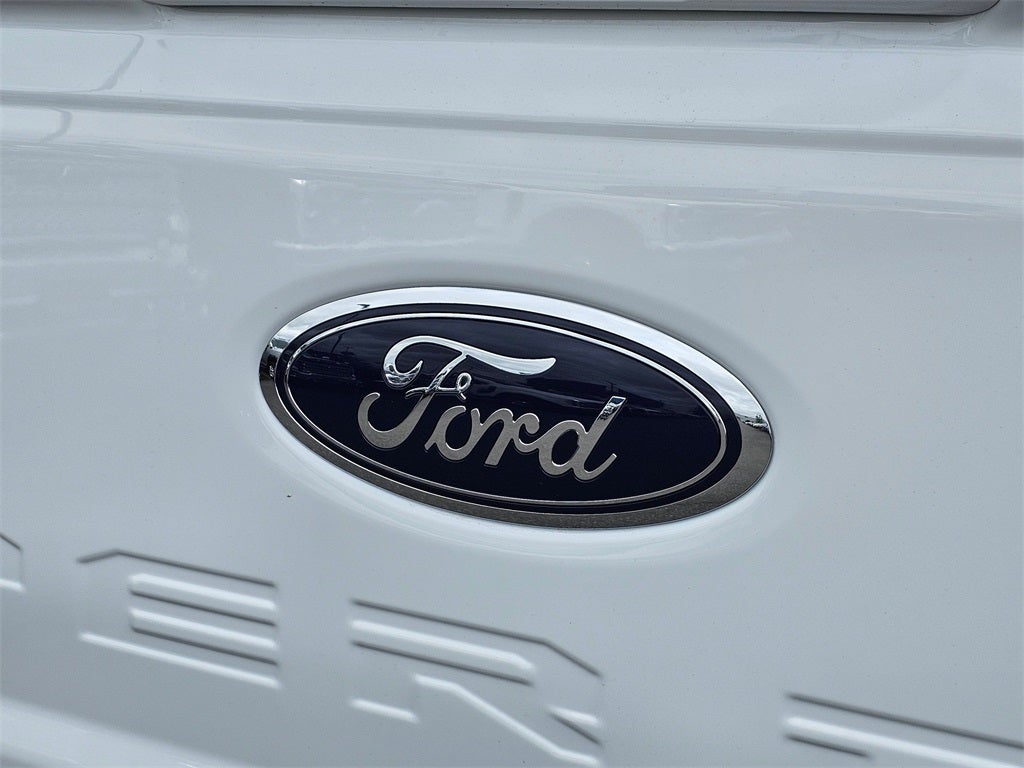 2025 Ford F-350 SD Lariat