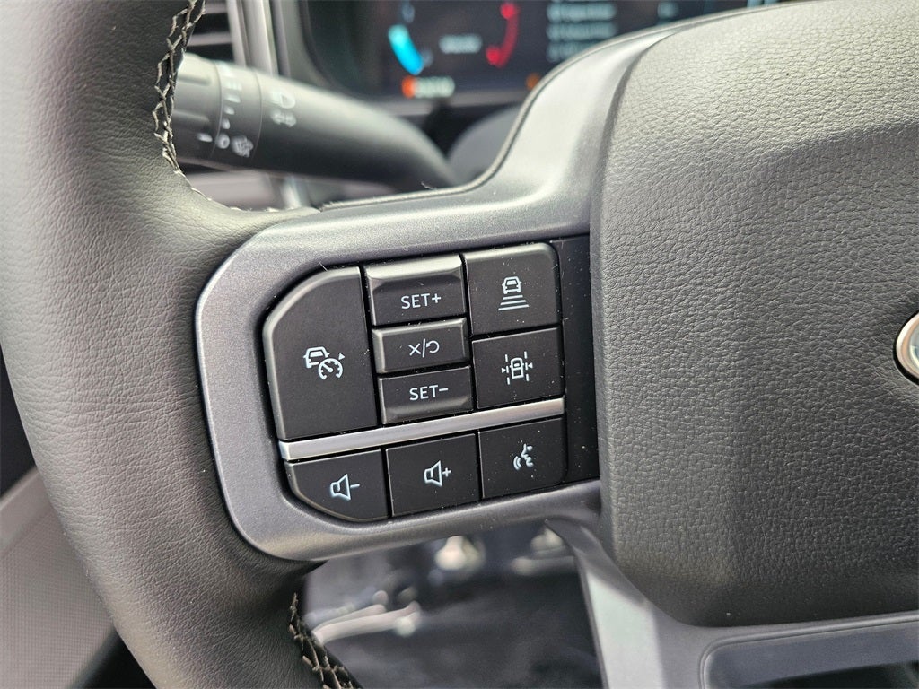 2025 Ford F-350 SD Lariat