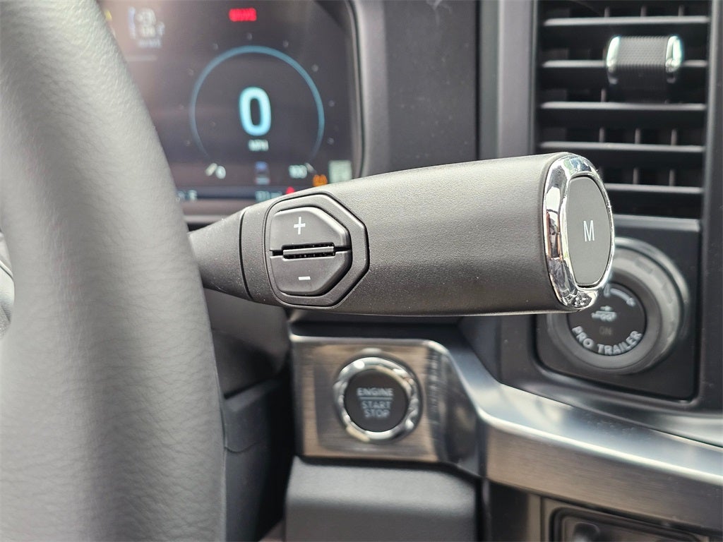 2025 Ford F-350 SD Lariat