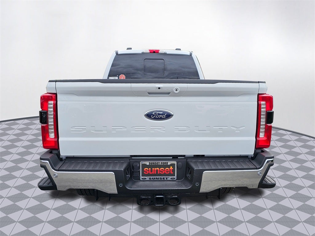 2025 Ford F-350 SD Lariat