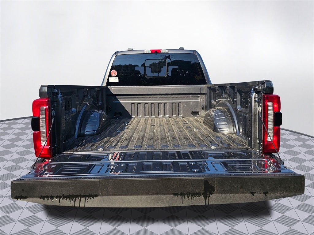2026 Ford F-350 SD Lariat