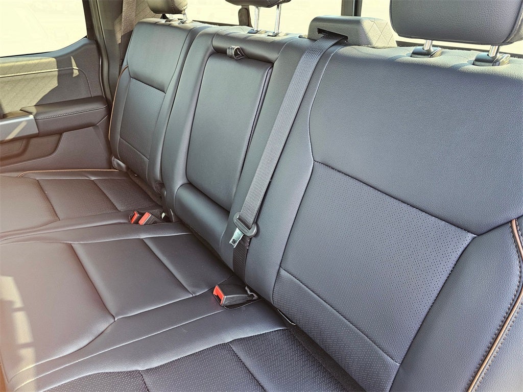 2026 Ford F-350 SD Lariat