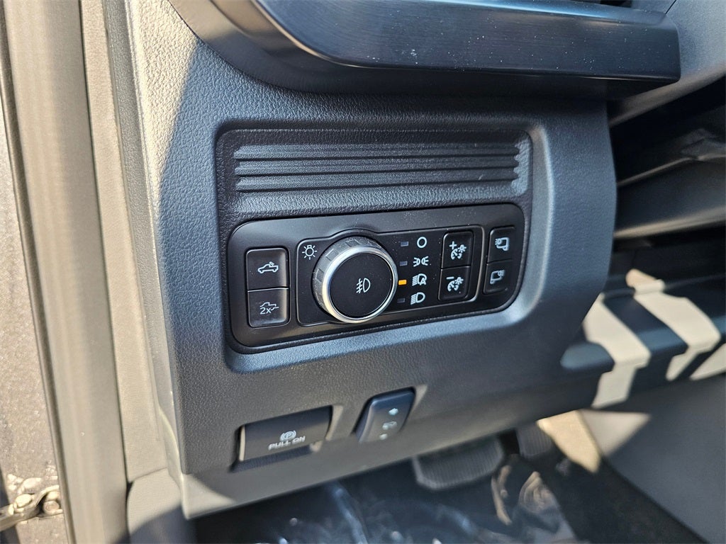 2026 Ford F-350 SD Lariat