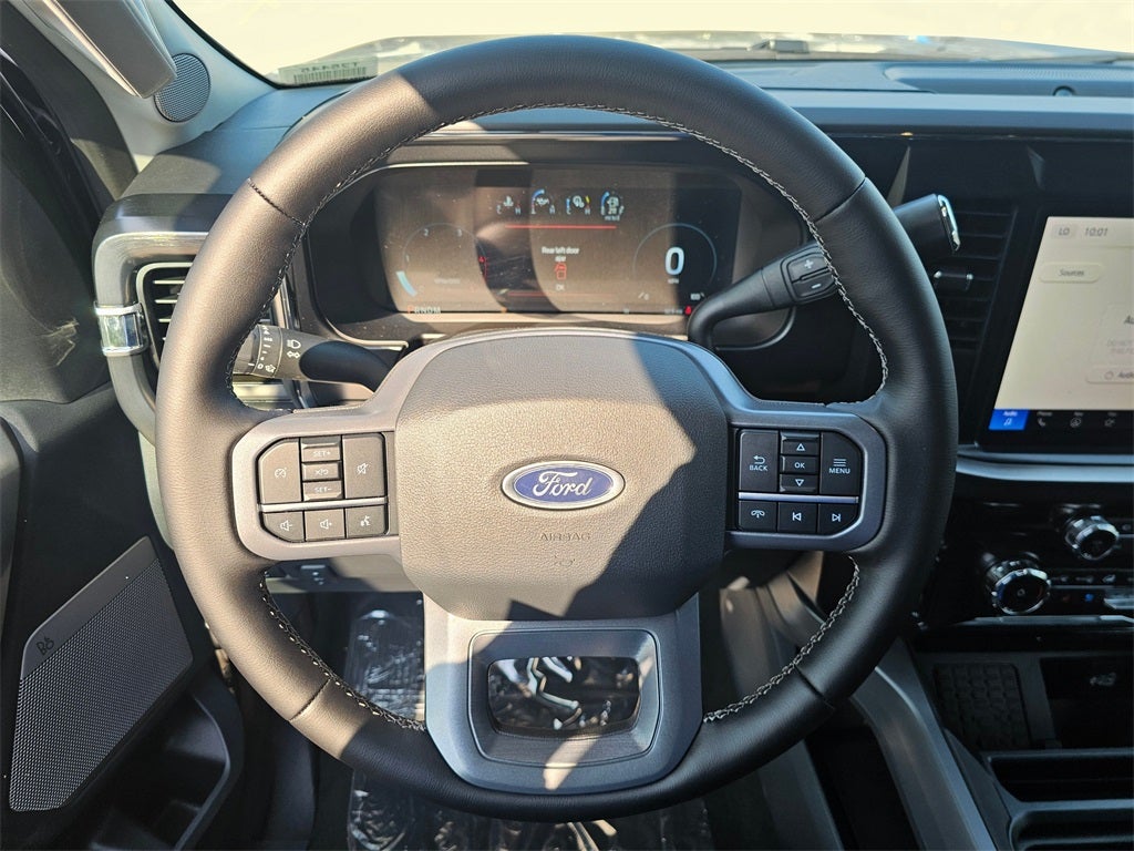 2026 Ford F-350 SD Lariat