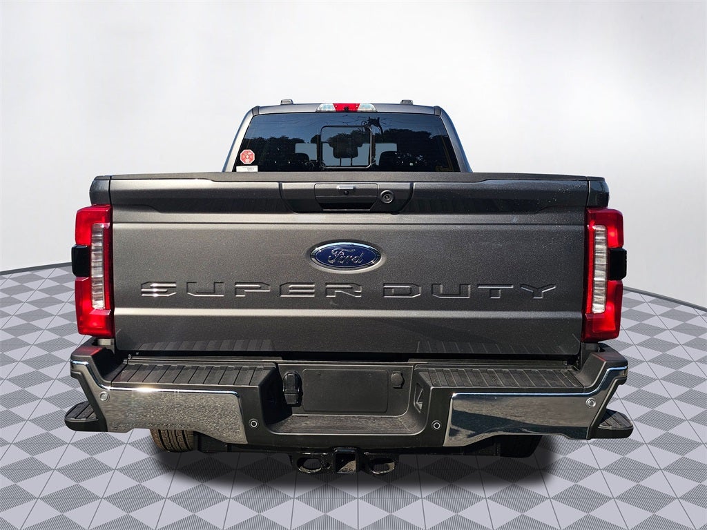 2026 Ford F-350 SD Lariat