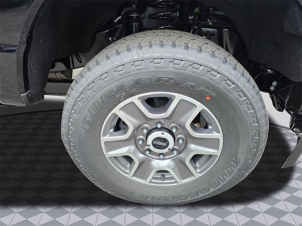 2025 Ford F-350 SD Lariat
