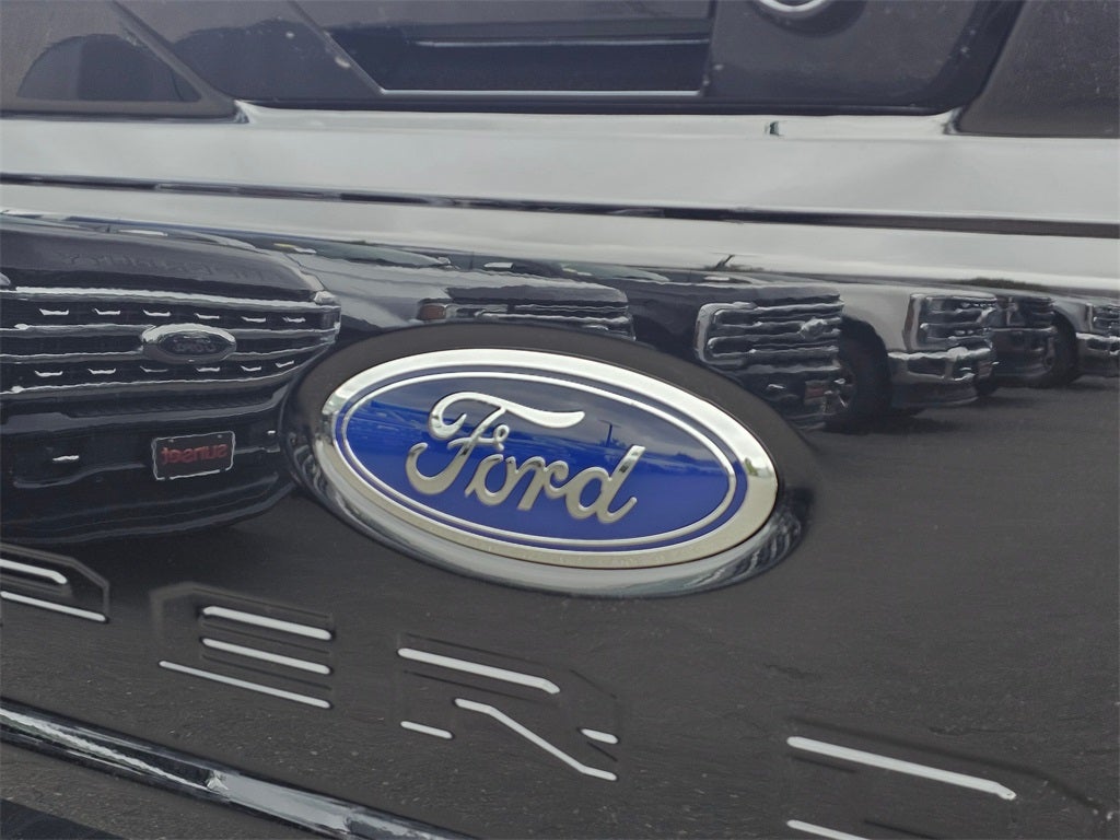 2025 Ford F-350 SD Lariat