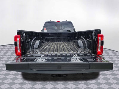 2025 Ford F-350 SD Lariat