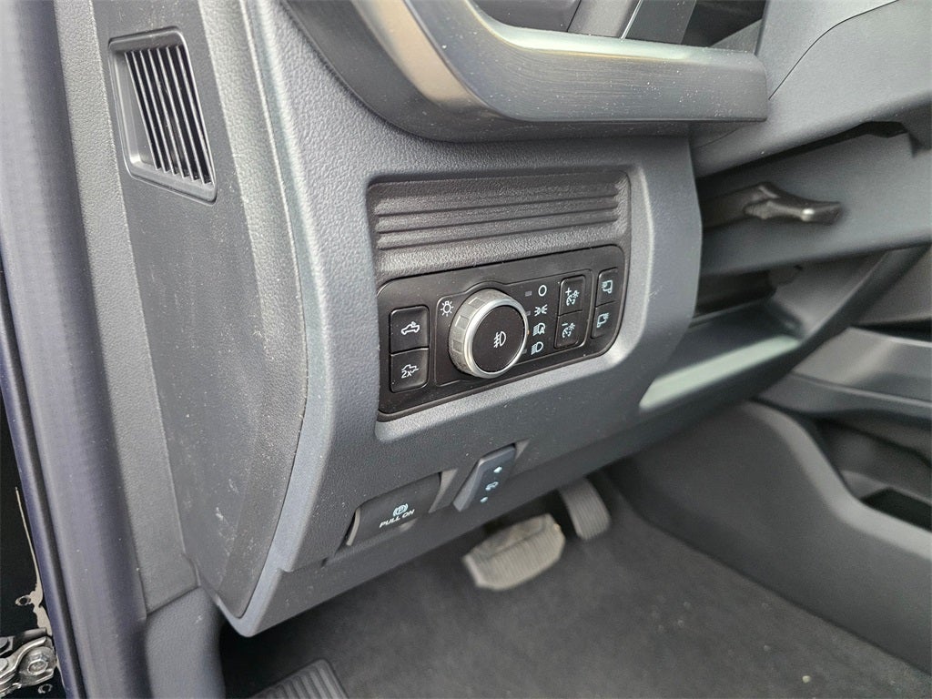 2025 Ford F-350 SD Lariat