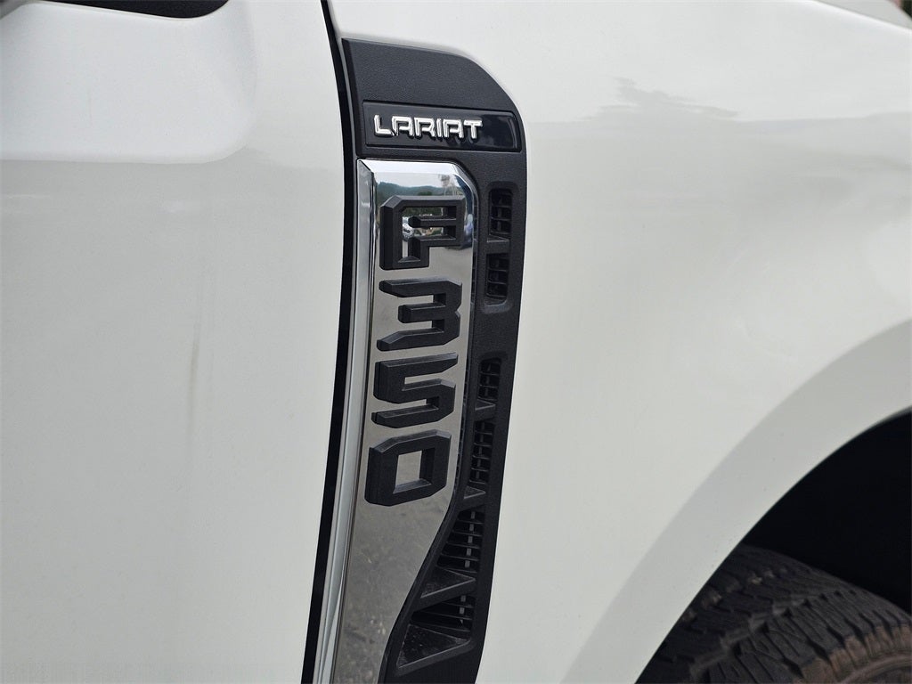 2026 Ford F-350 SD Lariat