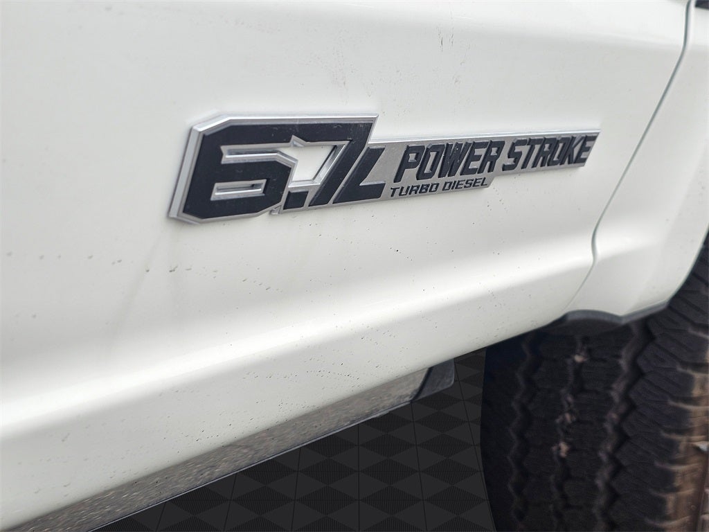 2026 Ford F-350 SD Lariat