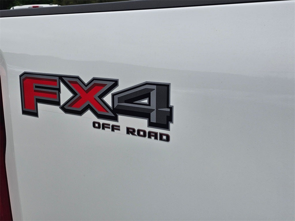 2026 Ford F-350 SD Lariat