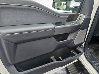 2026 Ford F-350 SD Lariat